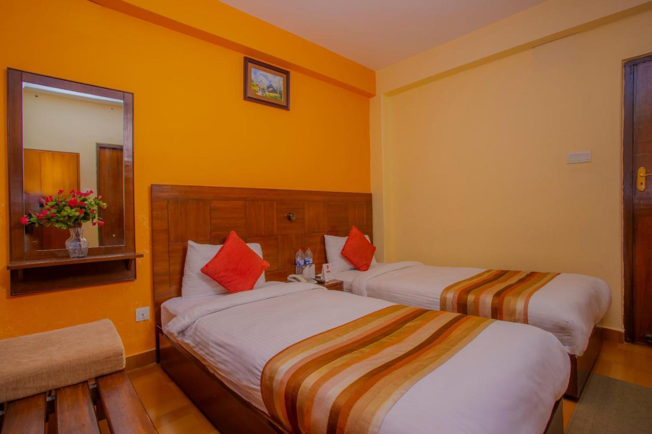 Kotee Home Hotel Покхара Экстерьер фото